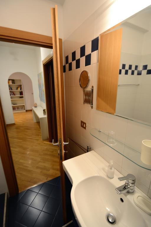 We Love It - Bestbnb Garbatella Рим Экстерьер фото